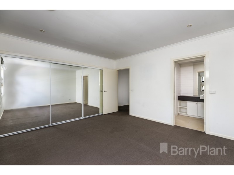 113 Rosebank Avenue, Clayton South VIC 3169