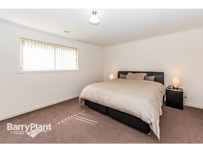 44 Hidden Grove Boulevard, Keysborough VIC 3173