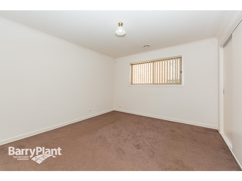 44 Hidden Grove Boulevard, Keysborough VIC 3173