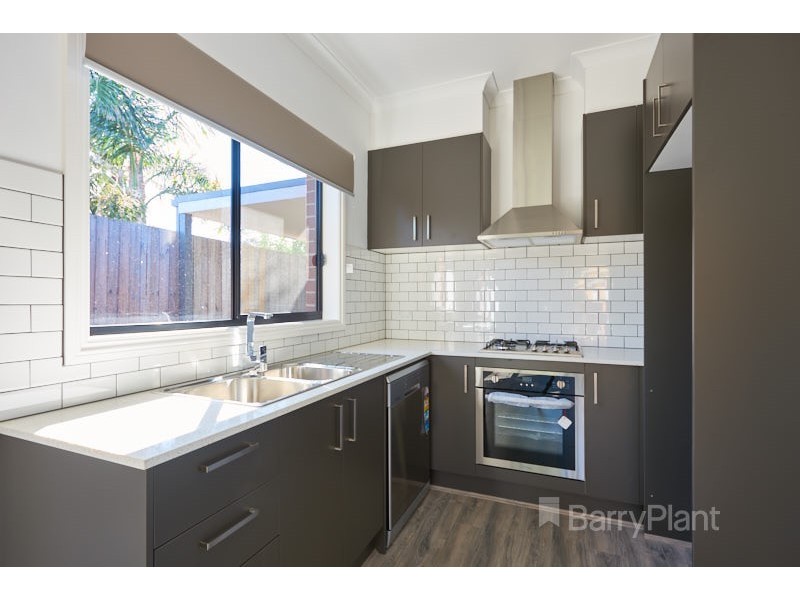 4/11 Holmes Street, Noble Park VIC 3174