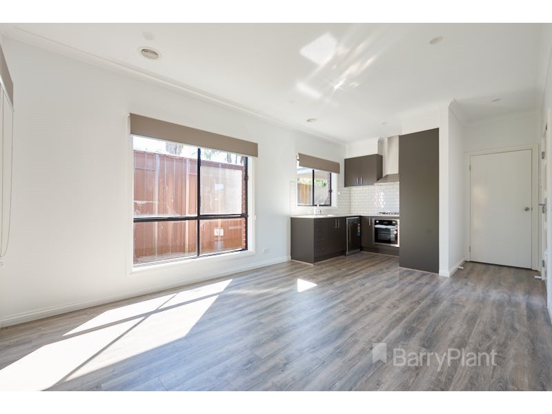 4/11 Holmes Street, Noble Park VIC 3174