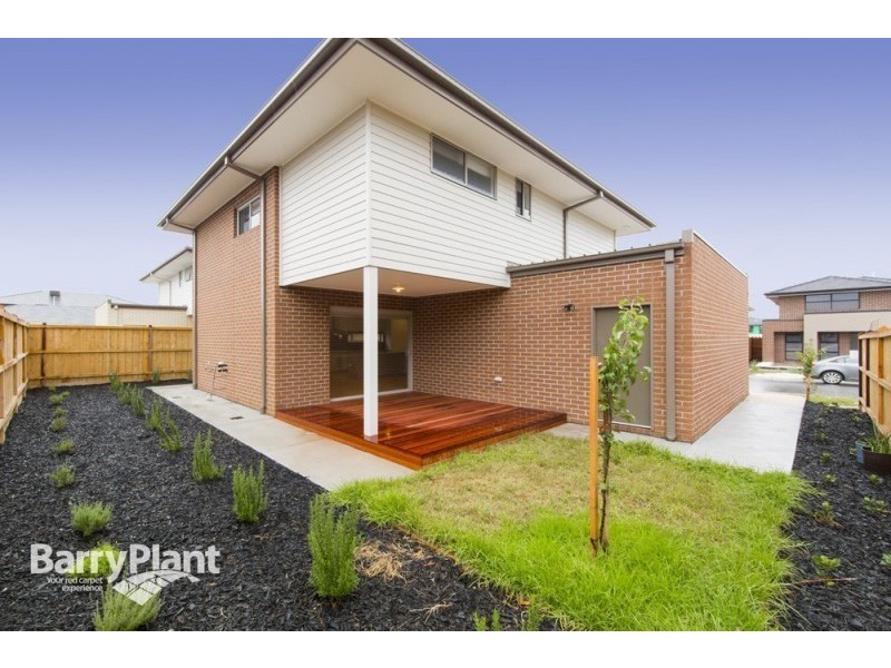 7 Lagrange Mews, Keysborough VIC 3173