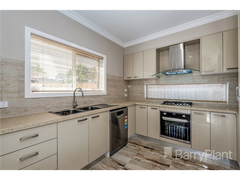 2/211 Corrigan Road, Noble Park VIC 3174