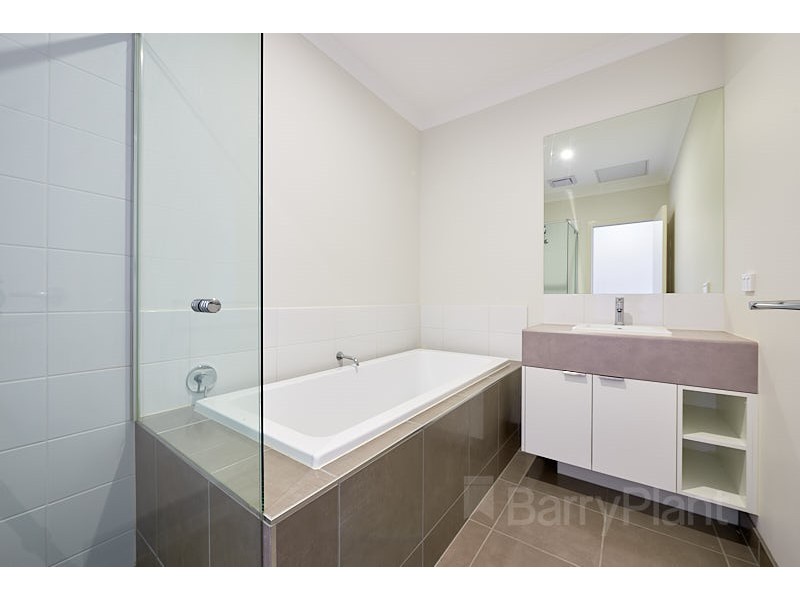 36 Linden Drive, Keysborough VIC 3173