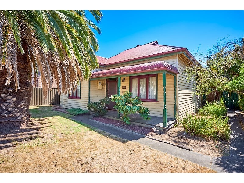 14 Mons Parade, Noble Park VIC 3174