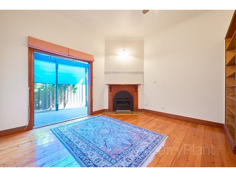 14 Mons Parade, Noble Park VIC 3174