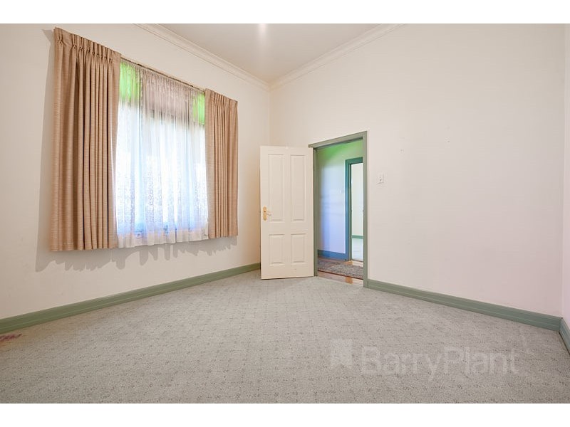 14 Mons Parade, Noble Park VIC 3174