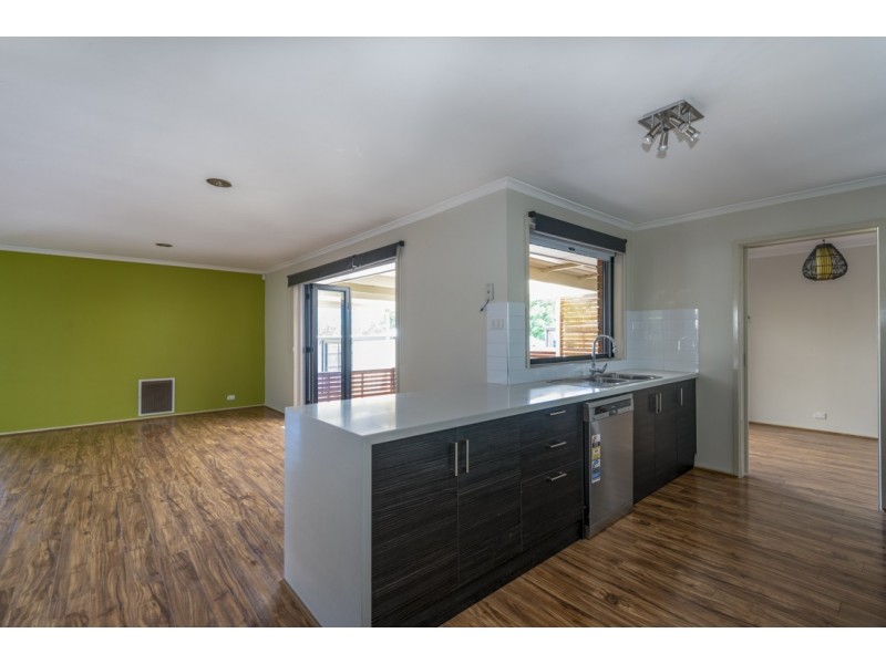 375 Princes hwy, Narre Warren VIC 3805