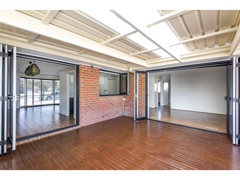 375 Princes hwy, Narre Warren VIC 3805