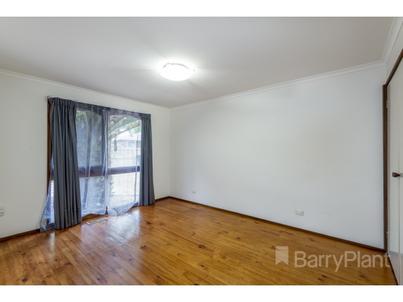 36 Whitehaven Crescent, Noble Park North VIC 3174