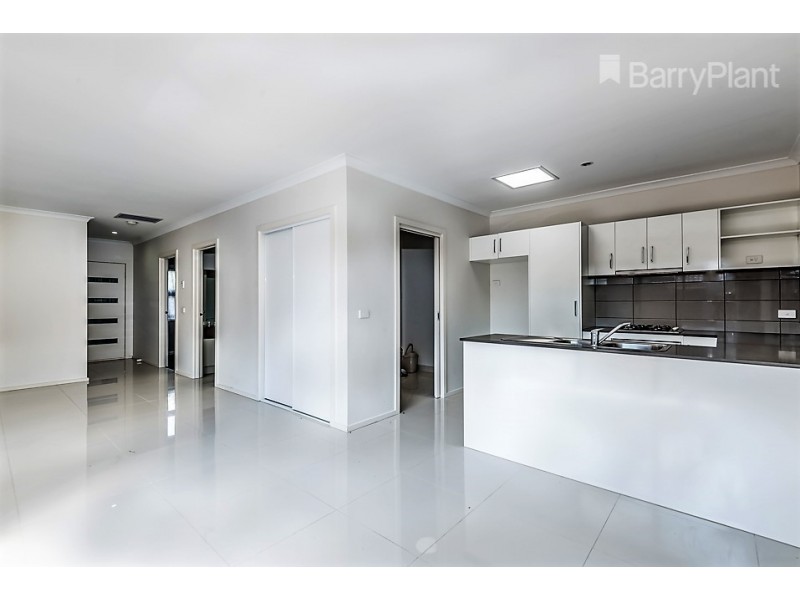 2/6 Maple Street, Springvale VIC 3171