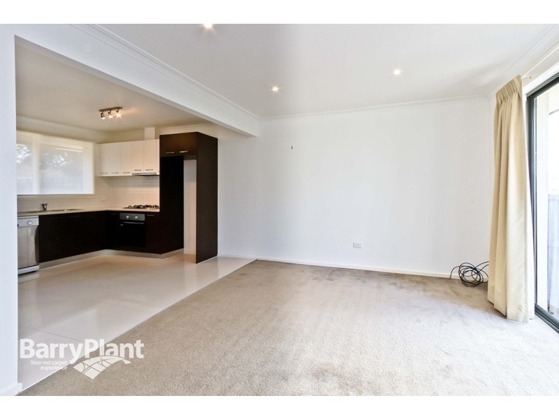 2/54 Oakes Ave, Clayton South VIC 3169