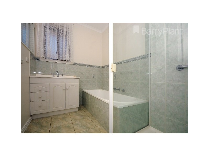 2/48 Fintonia Road, Noble Park VIC 3174