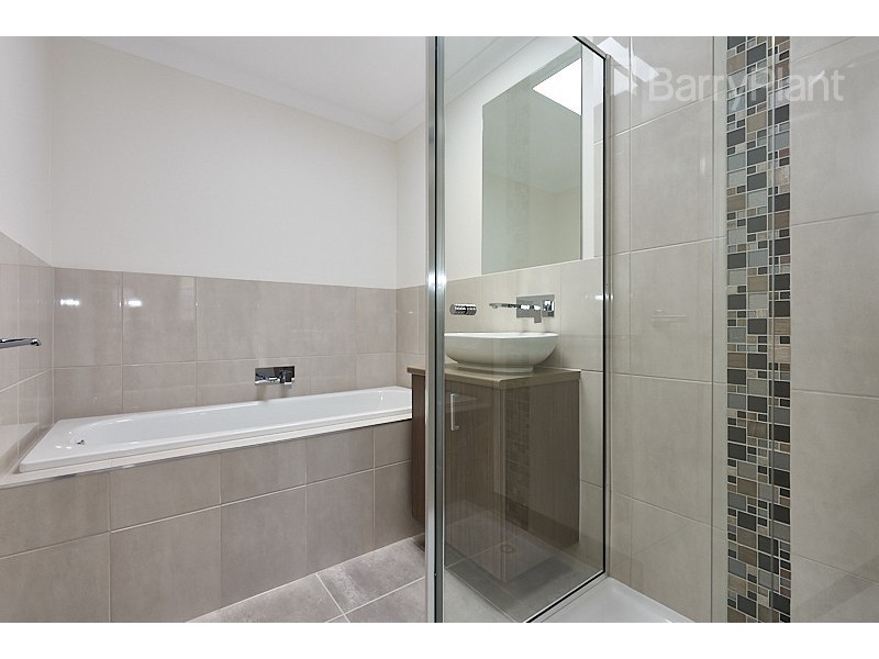 4/13 Athol Road, Noble Park VIC 3174