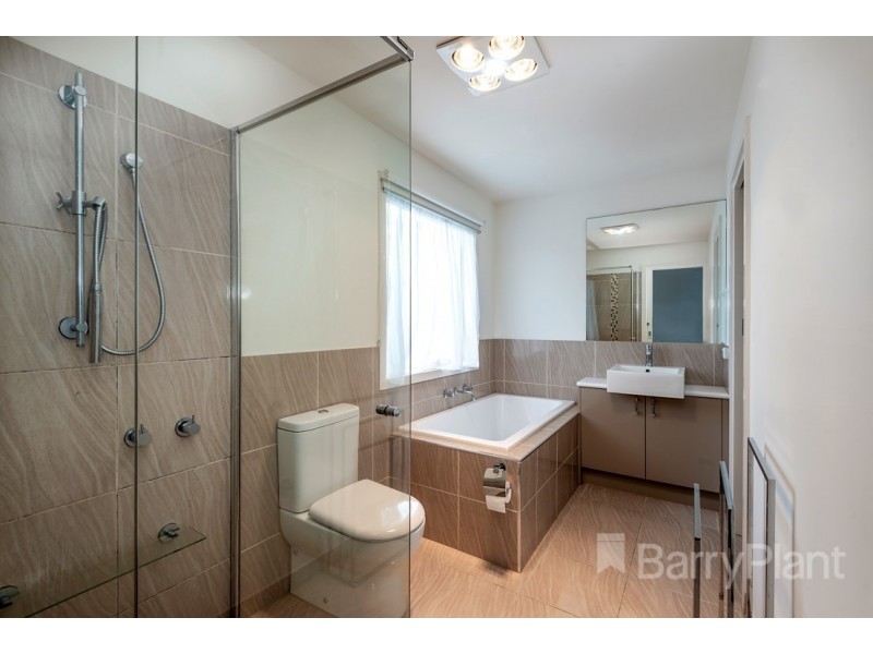 2/8A James Street, Dandenong VIC 3175
