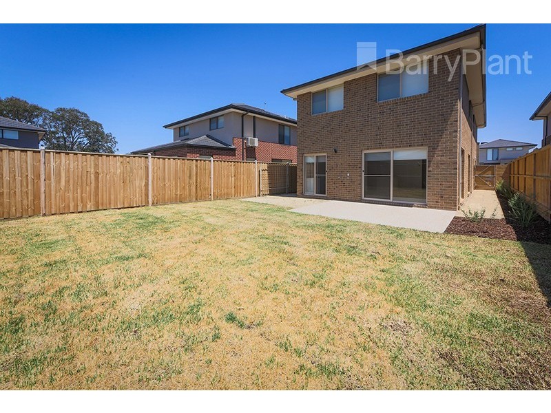 8 Weatherall Way, Keysborough VIC 3173