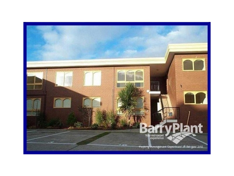 4/16 Close Avenue, Dandenong VIC 3175
