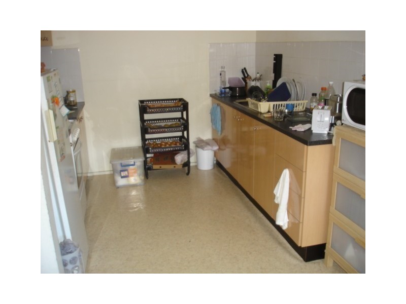 4/16 Close Avenue, Dandenong VIC 3175