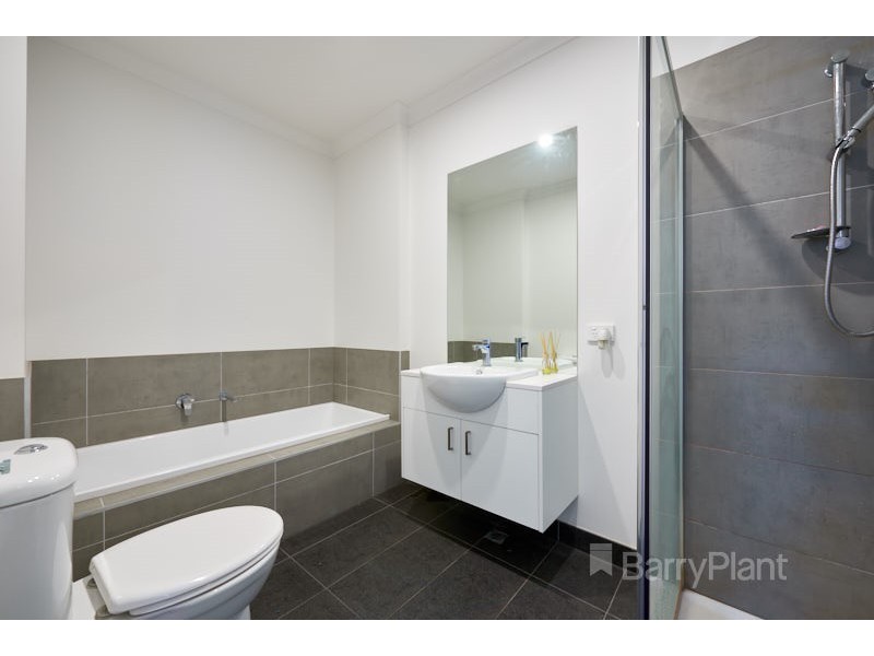 1/170 Chapel Road, Keysborough VIC 3173