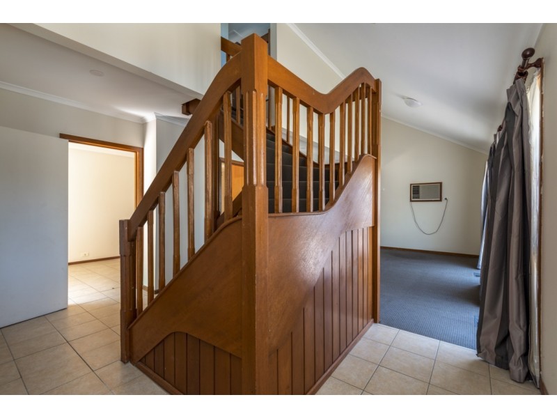 8 Weller Street, Dandenong VIC 3175