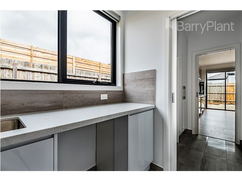 2/26 Jeffers Street, Noble Park VIC 3174