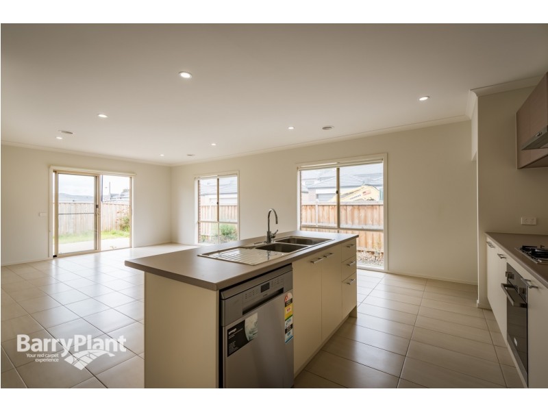 11 Glenfern Street, Keysborough VIC 3173