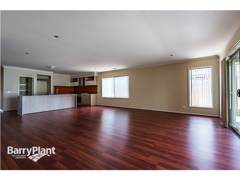 66 Burnham Crescent, Keysborough VIC 3173