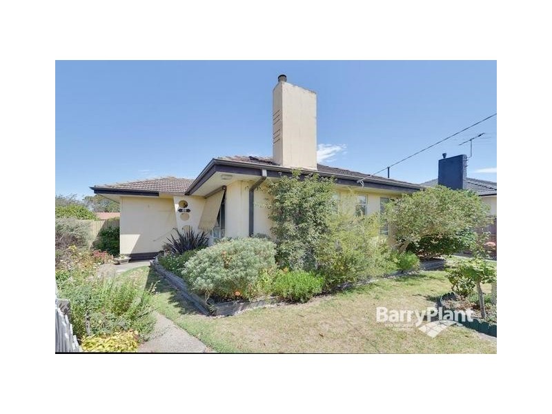20 Hughes Crescent, Dandenong North VIC 3175