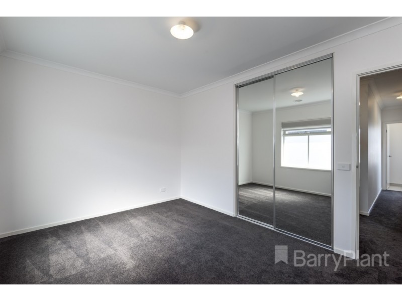 7 Pleasant Way, Keysborough VIC 3173