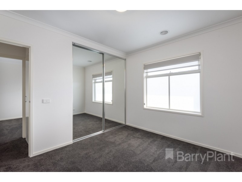 7 Pleasant Way, Keysborough VIC 3173