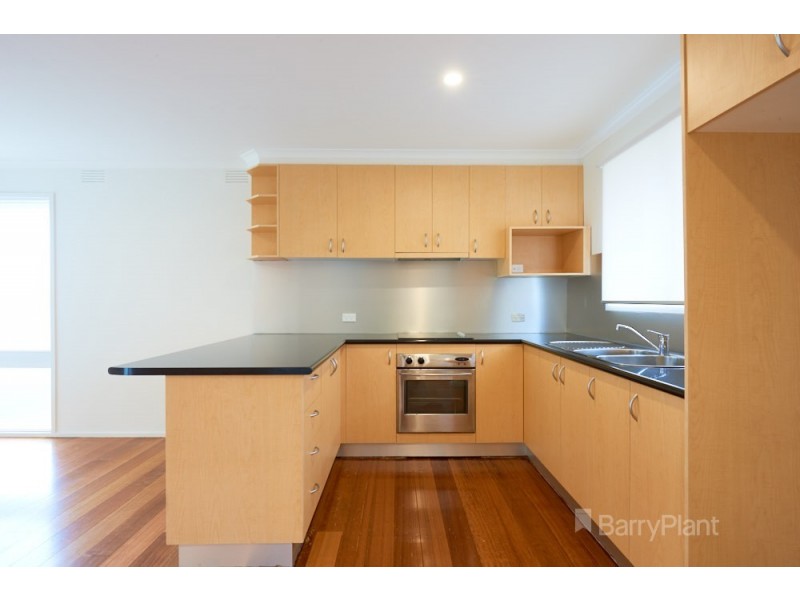 50 Piccadilly Crescent, Keysborough VIC 3173