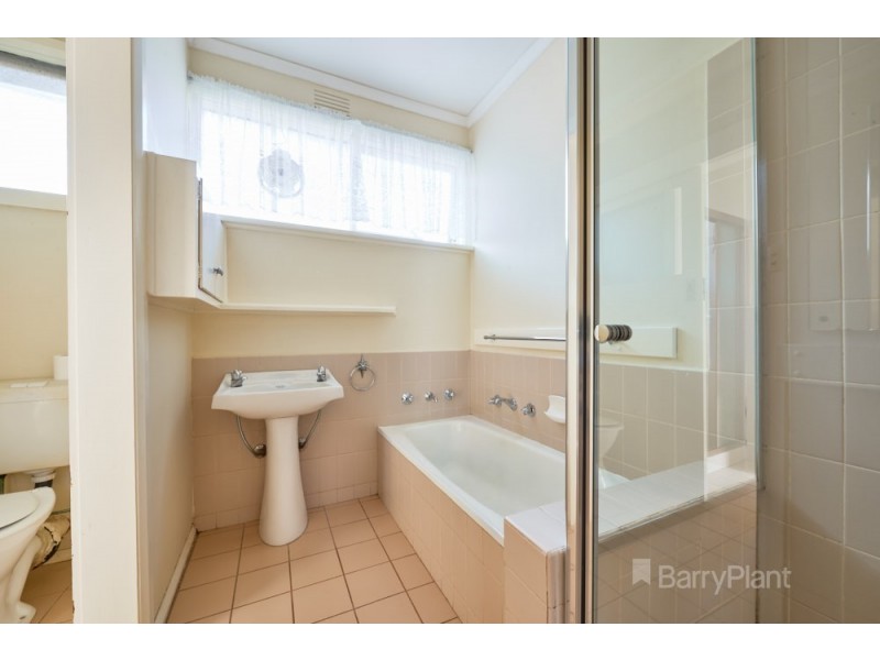 5 Oaklands Crescent, Frankston VIC 3199