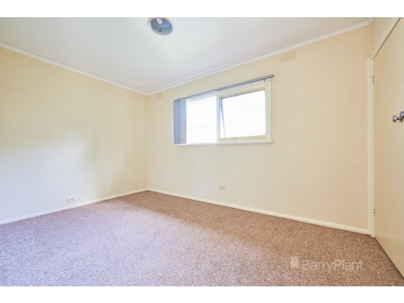 5 Oaklands Crescent, Frankston VIC 3199