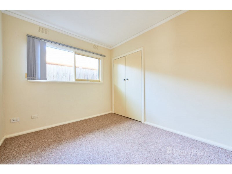 5 Oaklands Crescent, Frankston VIC 3199