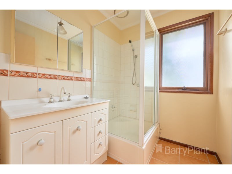 1/64 Chandler Road, Noble Park VIC 3174