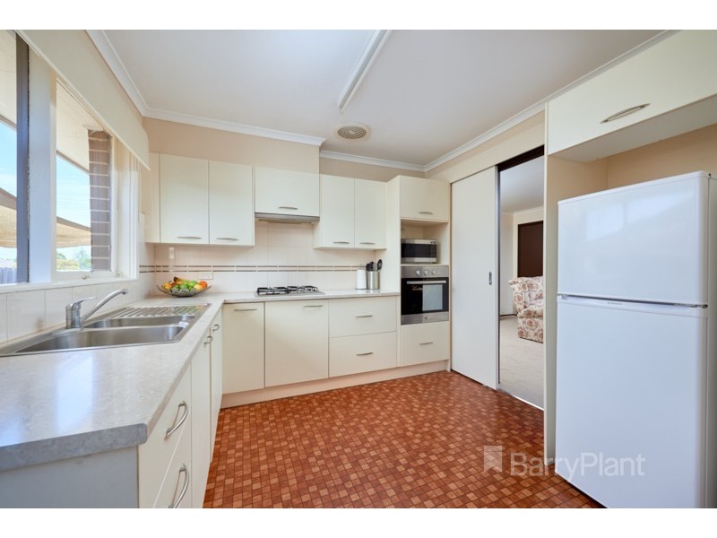 2/3 Rhoden Court, Dandenong North VIC 3175
