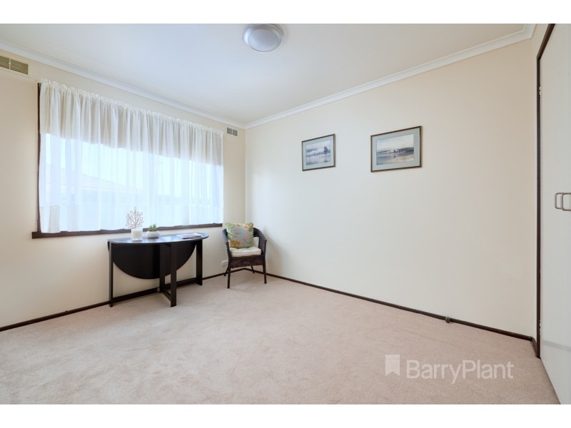 2/3 Rhoden Court, Dandenong North VIC 3175