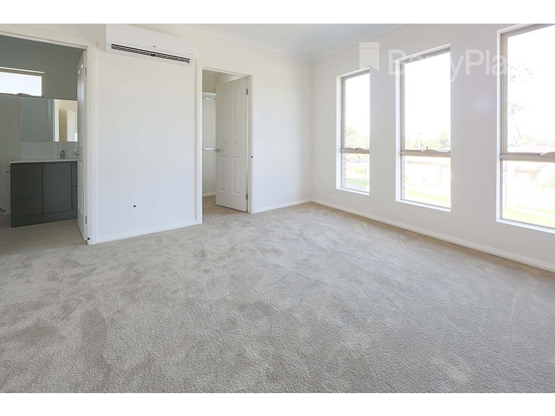 1/5 Lorraine Street, Dandenong VIC 3175