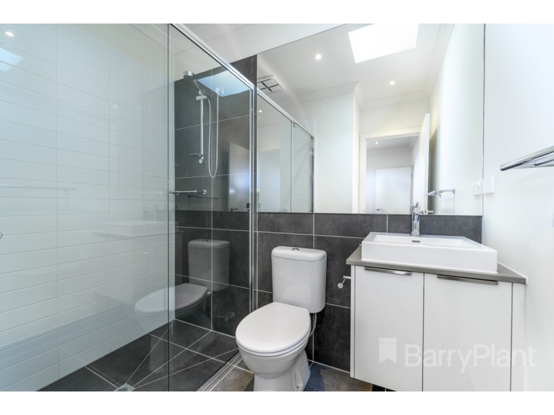 7 Floss Court, Keysborough VIC 3173