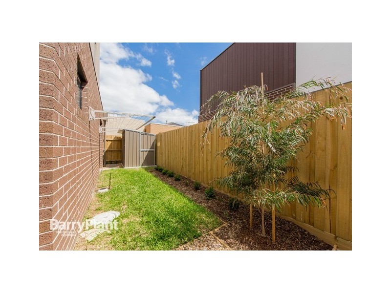 5/11 Wall Street, Noble Park VIC 3174