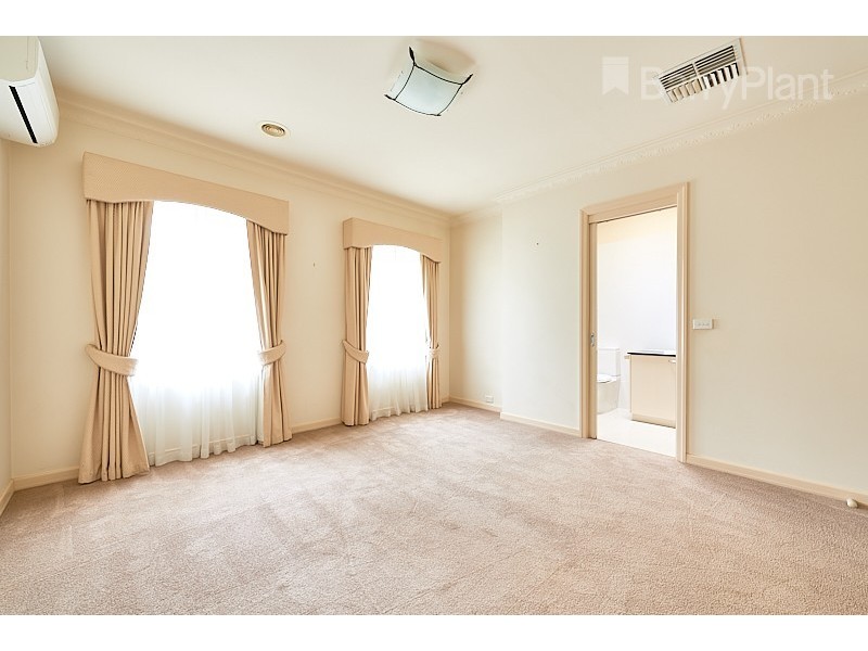 6/13-15 York Street, Glen Waverley VIC 3150