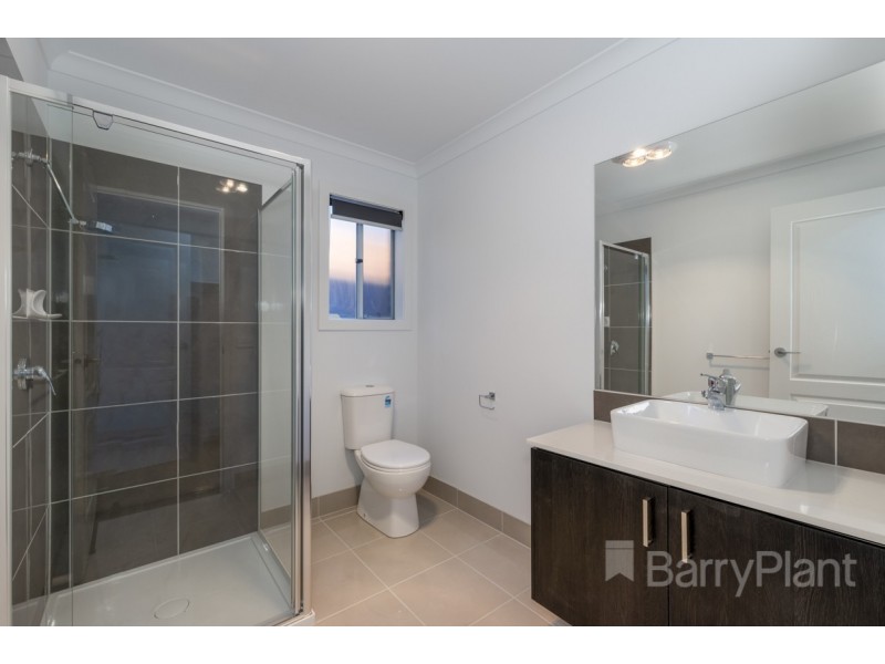 22 Earhart Street, Pakenham VIC 3810