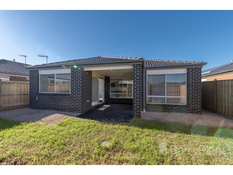 22 Earhart Street, Pakenham VIC 3810