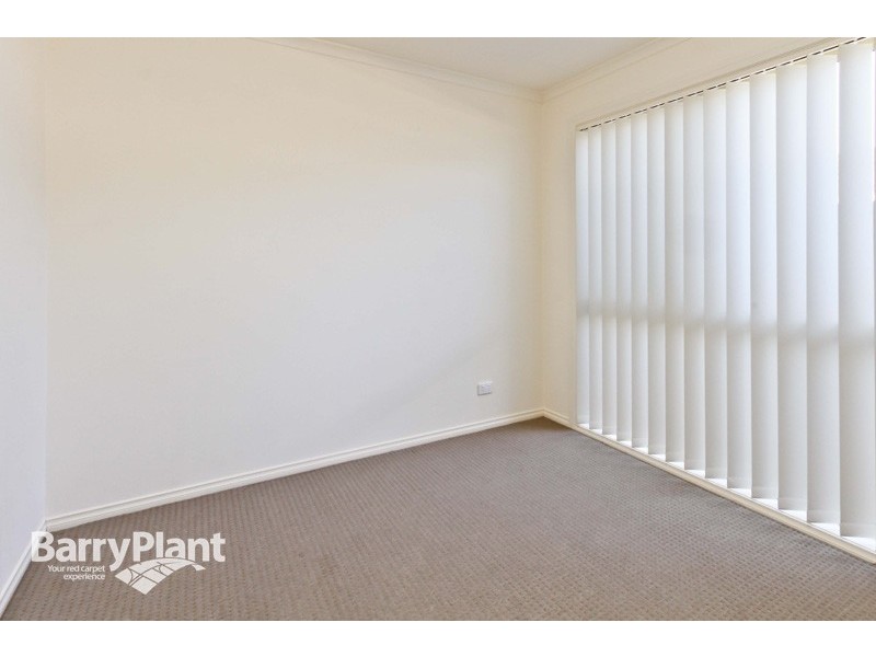 12/18 Ben Drive, Pakenham VIC 3810