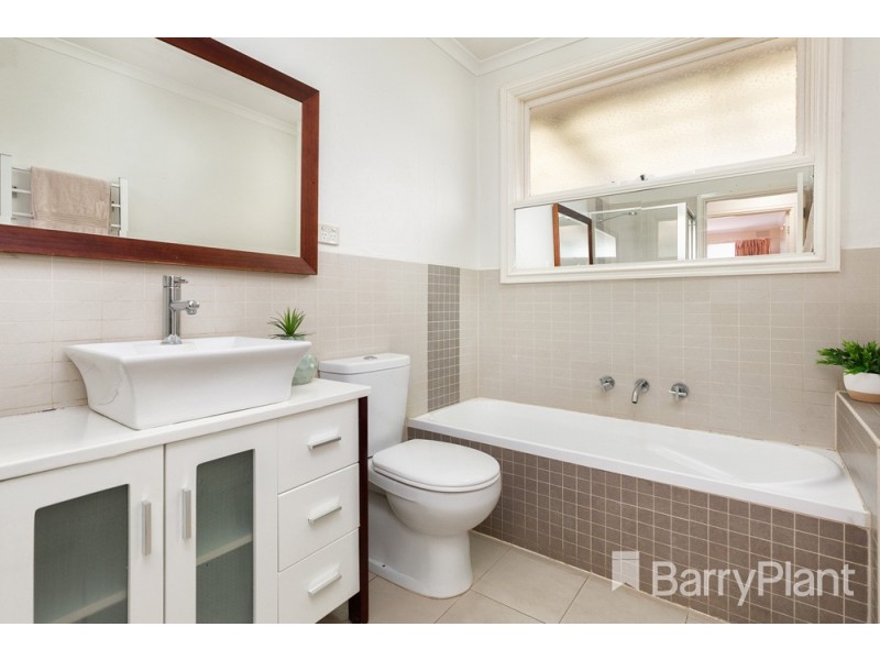 17 Jennifer Street, Noble Park VIC 3174