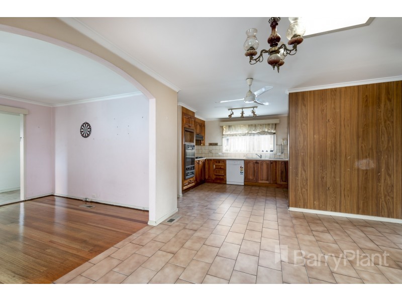 51 Shelton Crescent, Noble Park North VIC 3174