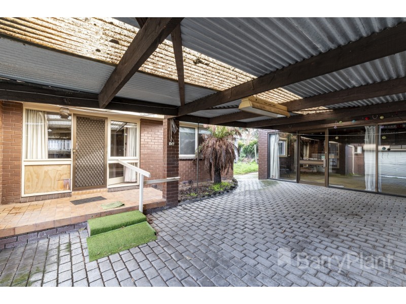 51 Shelton Crescent, Noble Park North VIC 3174