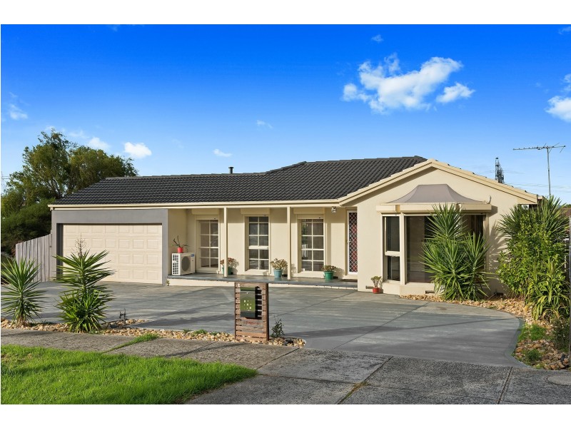 2 Weeden Crescent, Hallam VIC 3803
