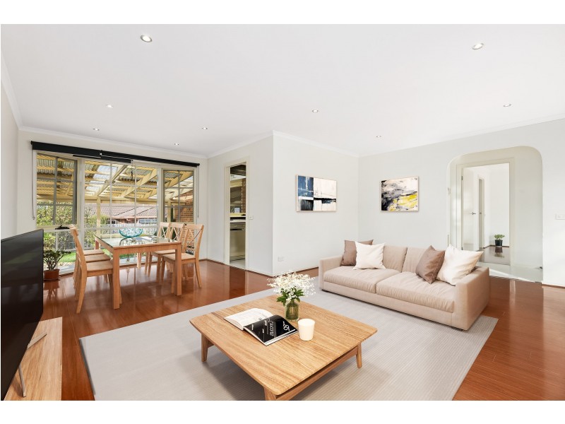 2 Weeden Crescent, Hallam VIC 3803