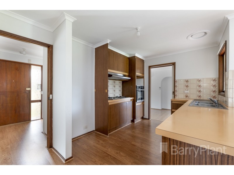 18 Bundamba Drive, Noble Park North VIC 3174